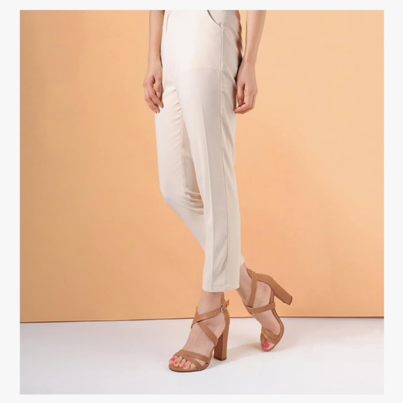 Elegant Tan Strappy Heels W/3in Heel. Size 9, New In Box And Dust Bags - Picture 4 of 9